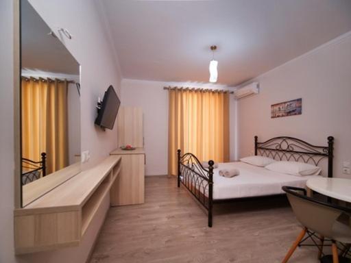Vironas Hotel Himare Luaran gambar