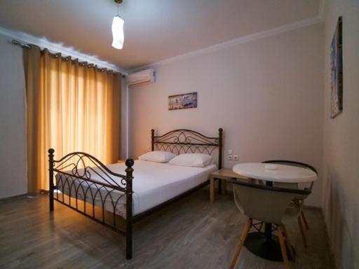 Vironas Hotel Himare Luaran gambar